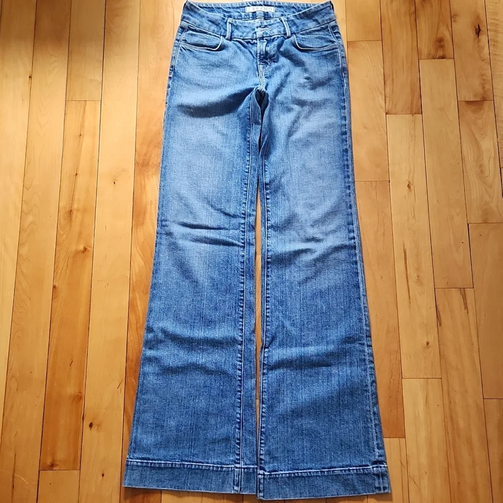 J BRAND Monroe Wide Leg Jeans - 25 - Picture 6 of 10